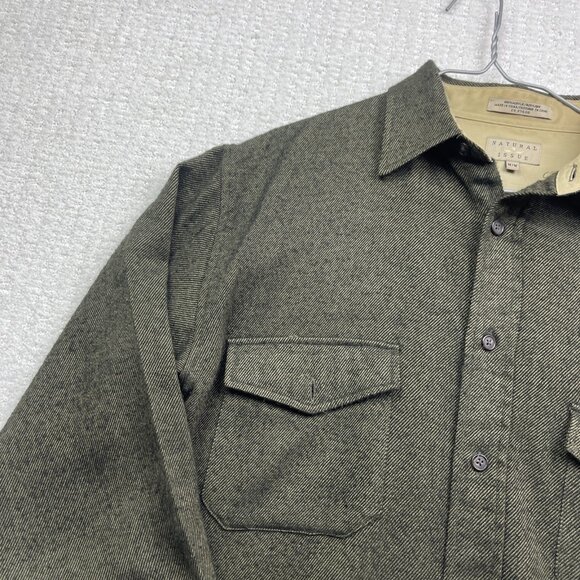 Natural Issue Rugged Wear Heavy Flannel Dark Green Shirt Men Sz M Long Sleeve - Picture 3 of 16